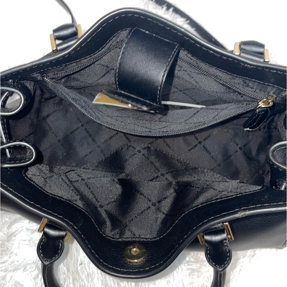 Michael Kors Hamilton Black Leather Satchel and Wallet Phone Holder Wristlet Set - Picture 12 of 17